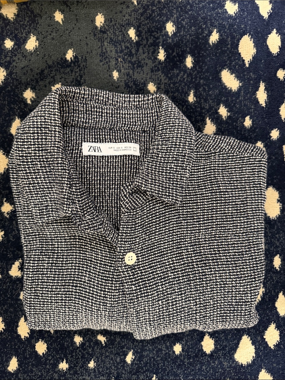 Zara Black and White Textured Knit Button-Up Shirt